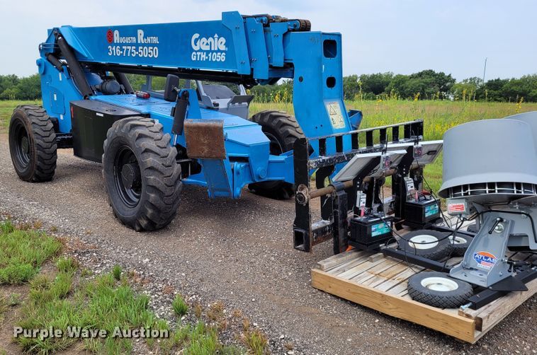image for item BY9418 2012 Genie GTH-1056  telehandler