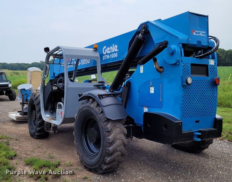 image for item BY9418 2012 Genie GTH-1056  telehandler