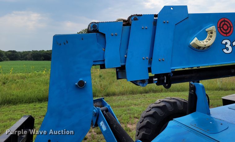 image for item BY9418 2012 Genie GTH-1056  telehandler