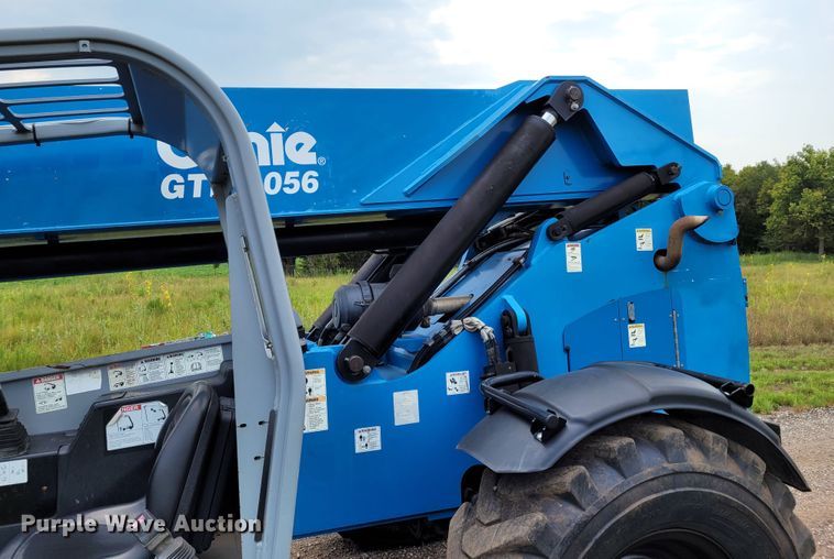 image for item BY9418 2012 Genie GTH-1056  telehandler