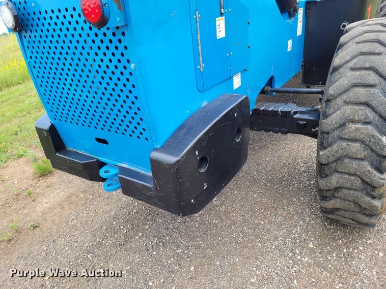 image for item BY9418 2012 Genie GTH-1056  telehandler