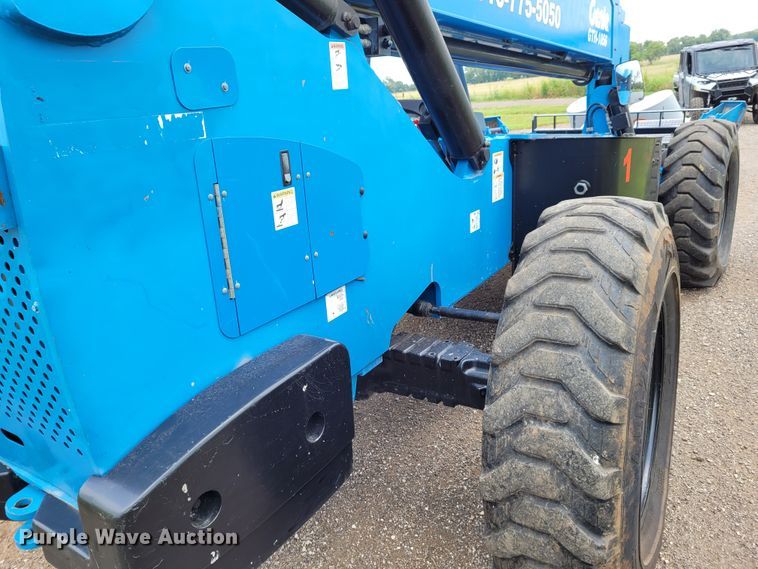 image for item BY9418 2012 Genie GTH-1056  telehandler