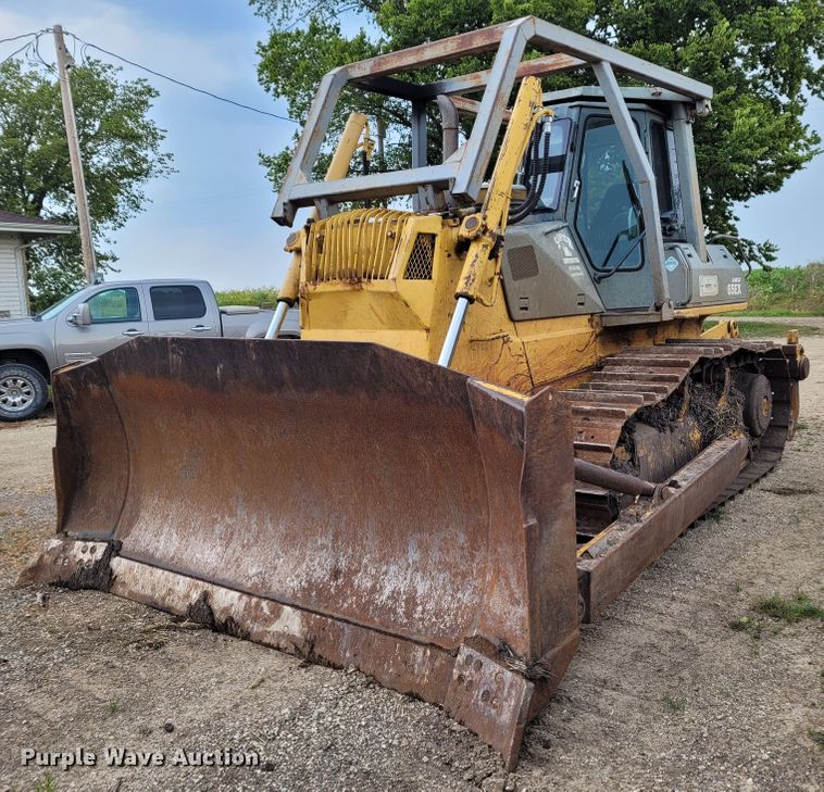 image for item BY9421 1997 Komatsu D65EX-12  dozer