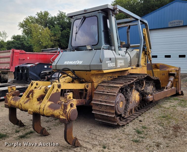 image for item BY9421 1997 Komatsu D65EX-12  dozer