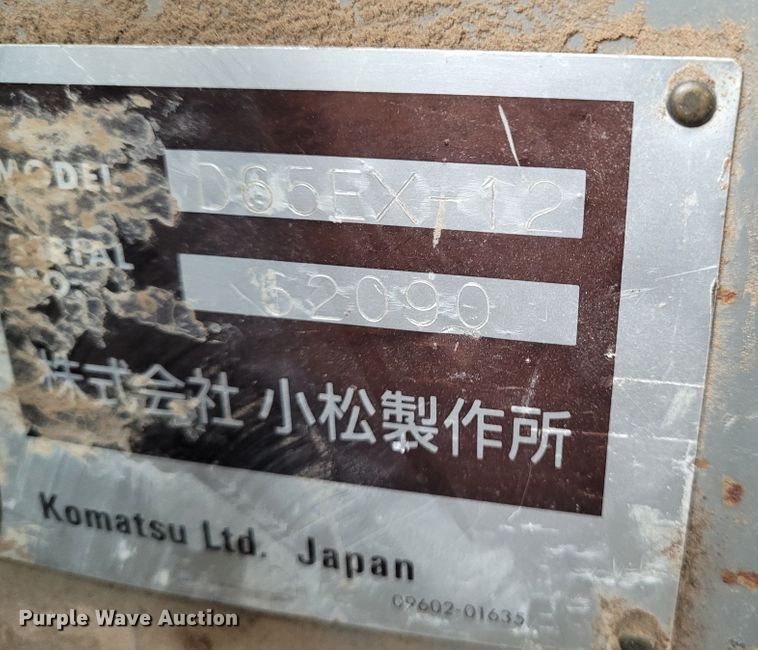 image for item BY9421 1997 Komatsu D65EX-12  dozer