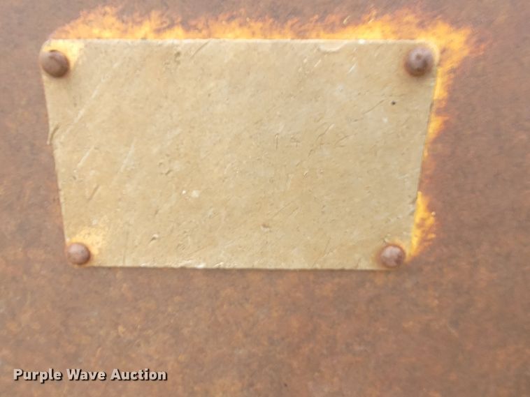 image for item BY9421 1997 Komatsu D65EX-12  dozer