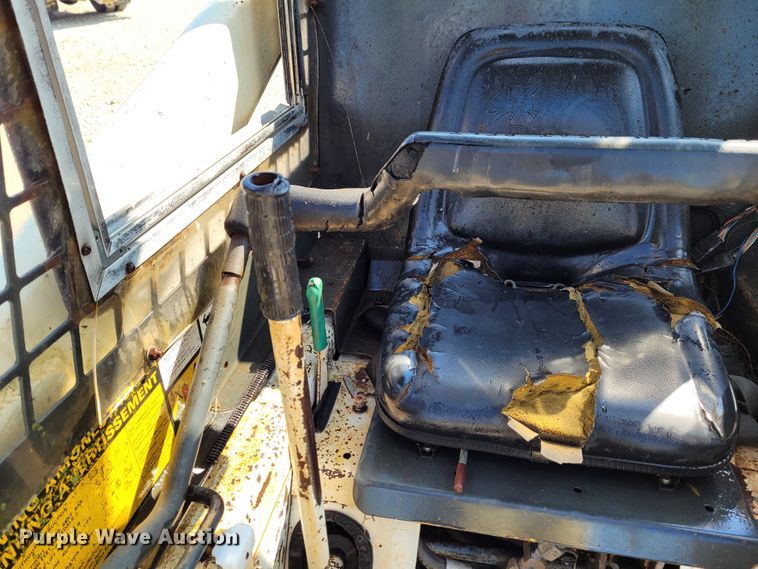 image for item BY9439 Bobcat 843  skid steer loader