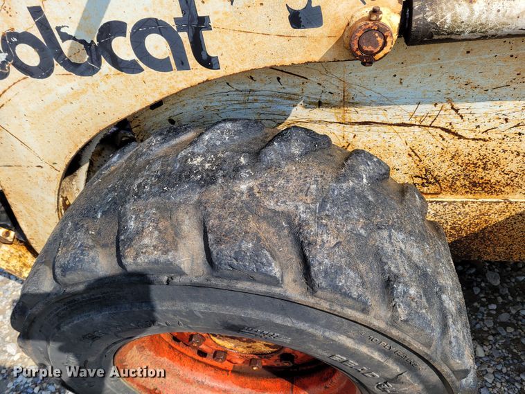 image for item BY9439 Bobcat 843  skid steer loader