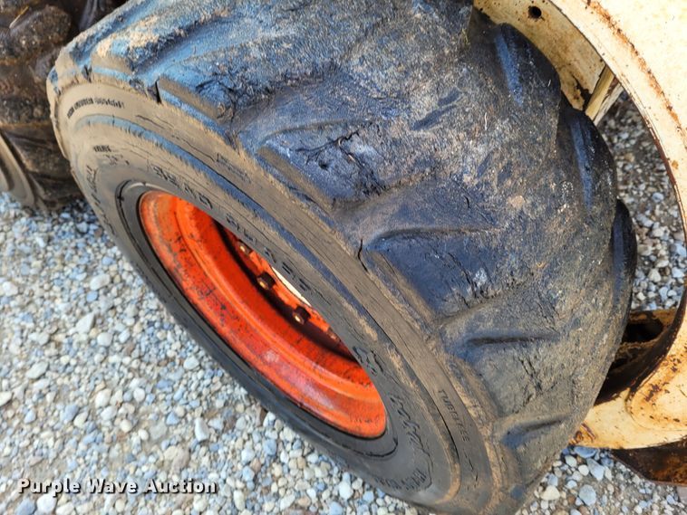 image for item BY9439 Bobcat 843  skid steer loader