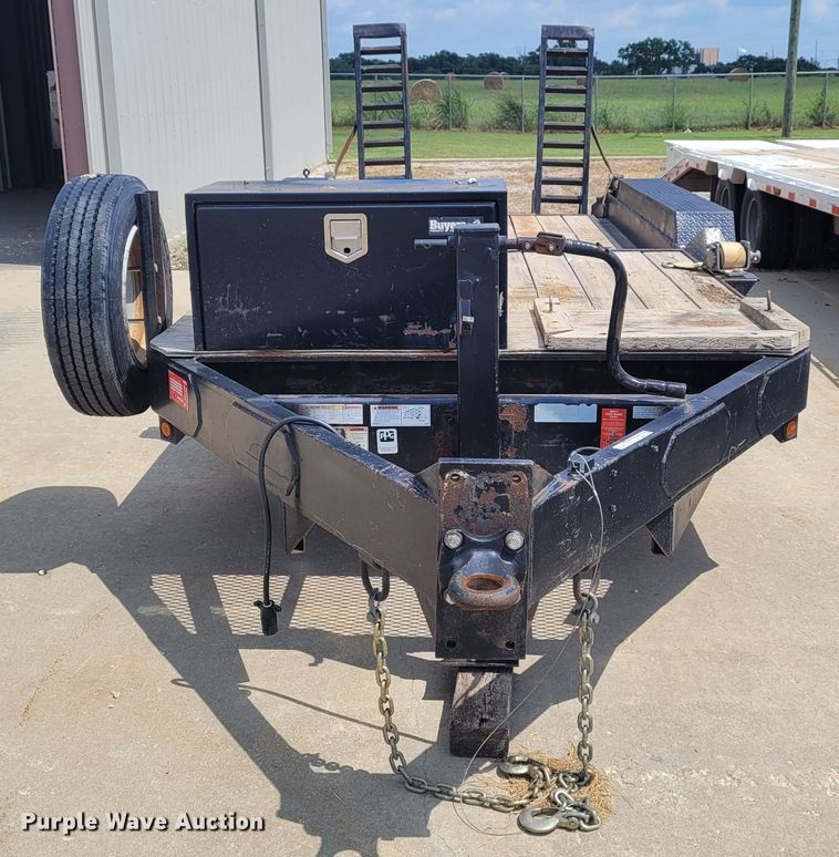 image for item BY9445 1988 Novae equipment trailer