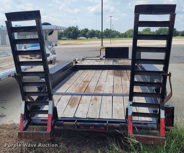 image for item BY9445 1988 Novae equipment trailer
