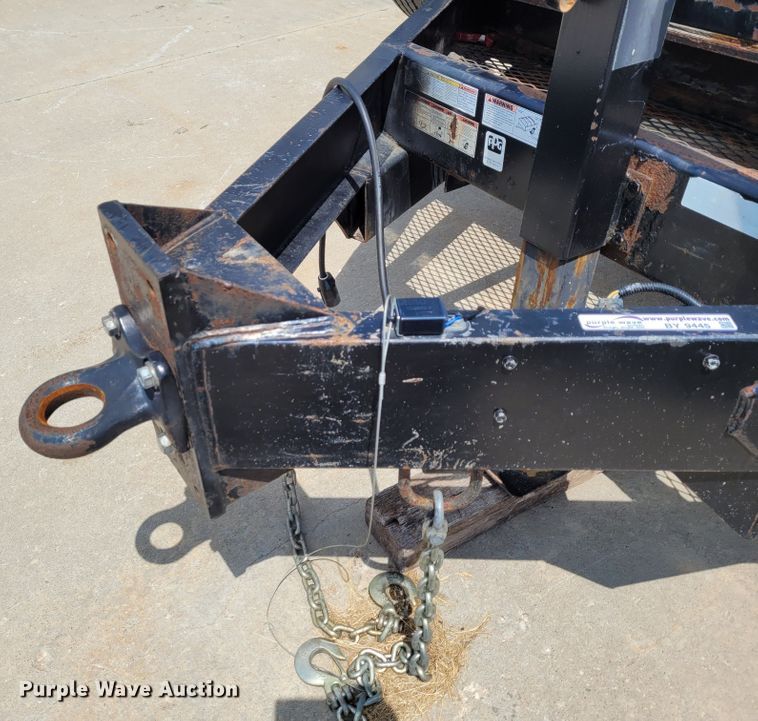 image for item BY9445 1988 Novae equipment trailer