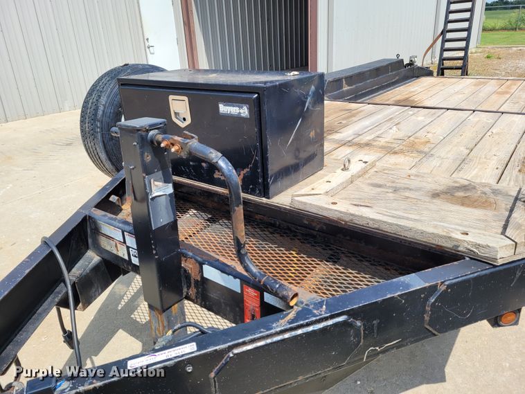 image for item BY9445 1988 Novae equipment trailer