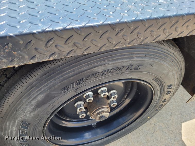 image for item BY9445 1988 Novae equipment trailer