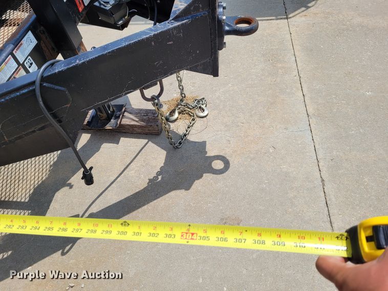 image for item BY9445 1988 Novae equipment trailer