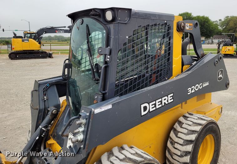 image for item BY9451 2019 John Deere 320G  skid steer loader