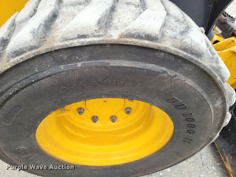 image for item BY9451 2019 John Deere 320G  skid steer loader