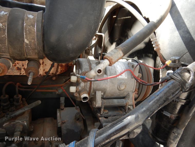 image for item DC2028 1993 Mack RD688S  dump truck