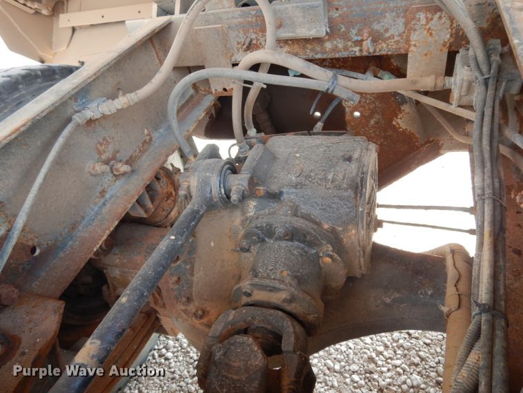 image for item DC2028 1993 Mack RD688S  dump truck