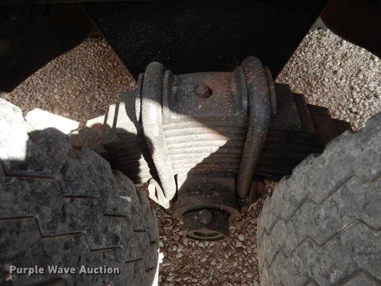 image for item DC2028 1993 Mack RD688S  dump truck