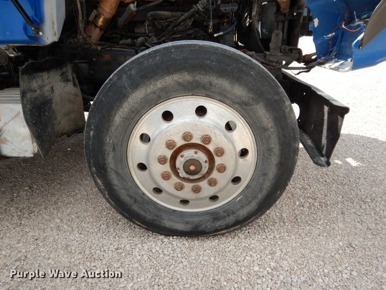 image for item DC2028 1993 Mack RD688S  dump truck