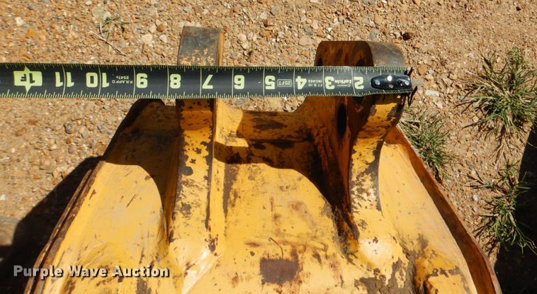 image for item DG1671 (3) excavator buckets