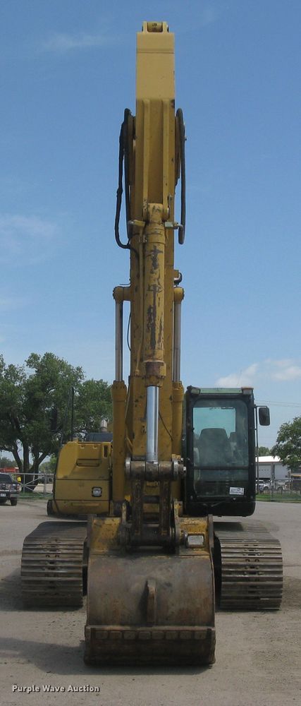 image for item DG5300 2005 Caterpillar 330CL  excavator