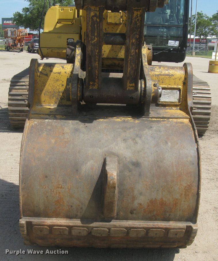 image for item DG5300 2005 Caterpillar 330CL  excavator