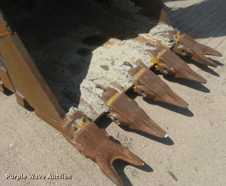 image for item DG5300 2005 Caterpillar 330CL  excavator