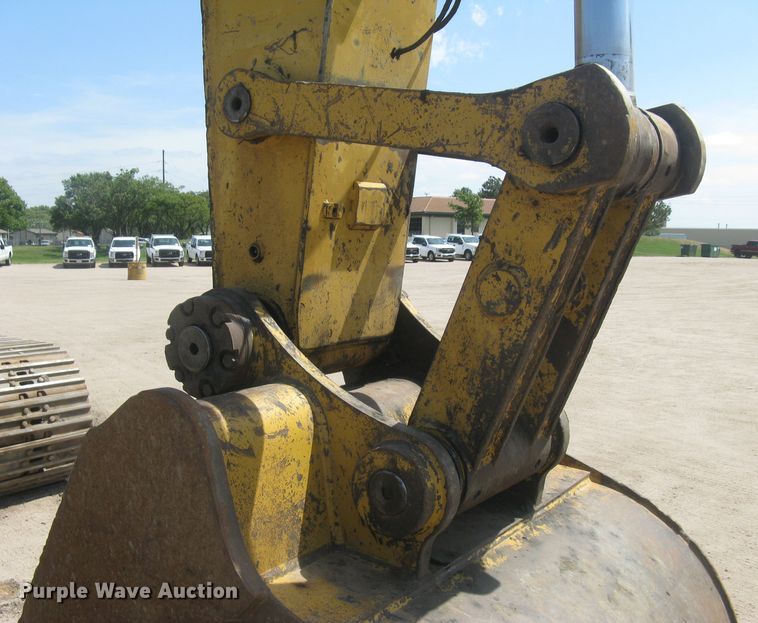 image for item DG5300 2005 Caterpillar 330CL  excavator