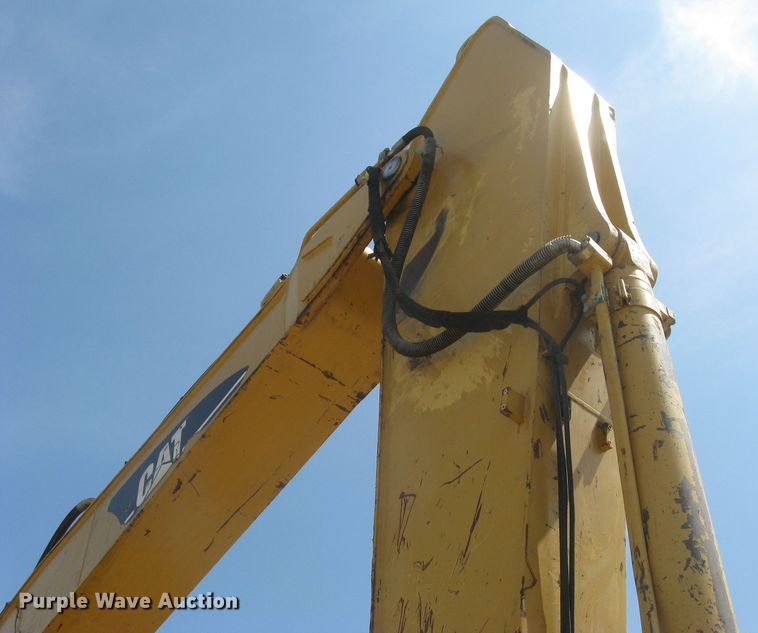 image for item DG5300 2005 Caterpillar 330CL  excavator