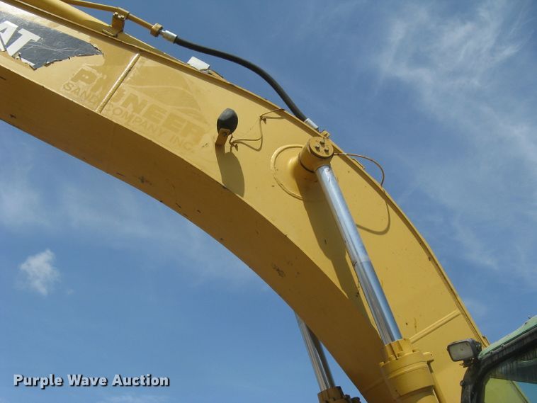 image for item DG5300 2005 Caterpillar 330CL  excavator