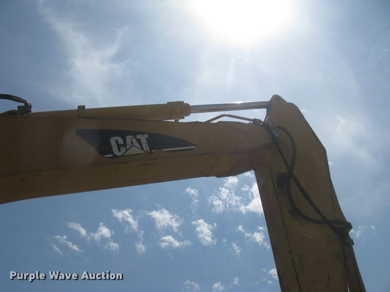 image for item DG5300 2005 Caterpillar 330CL  excavator
