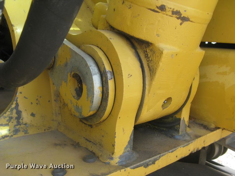 image for item DG5300 2005 Caterpillar 330CL  excavator