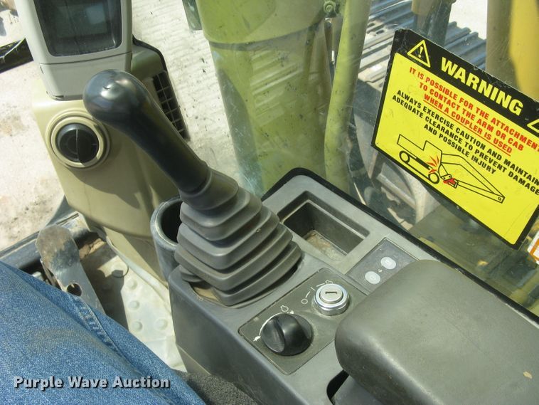 image for item DG5300 2005 Caterpillar 330CL  excavator