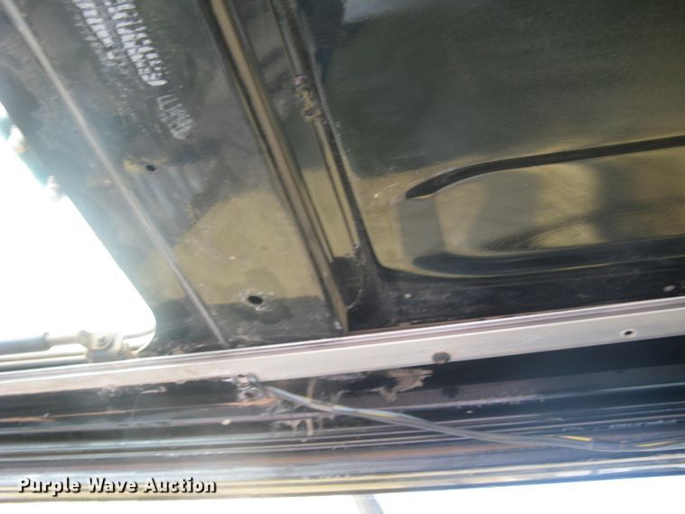 image for item DG5300 2005 Caterpillar 330CL  excavator