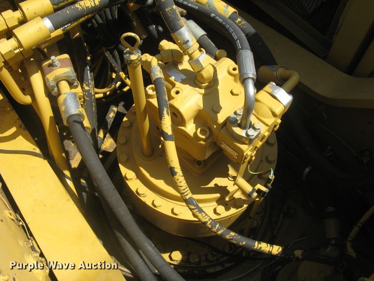 image for item DG5300 2005 Caterpillar 330CL  excavator
