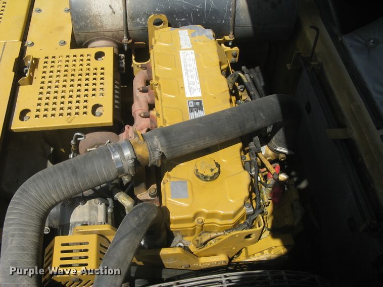 image for item DG5300 2005 Caterpillar 330CL  excavator