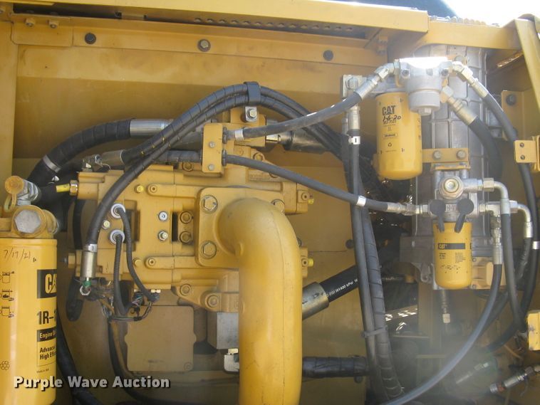 image for item DG5300 2005 Caterpillar 330CL  excavator