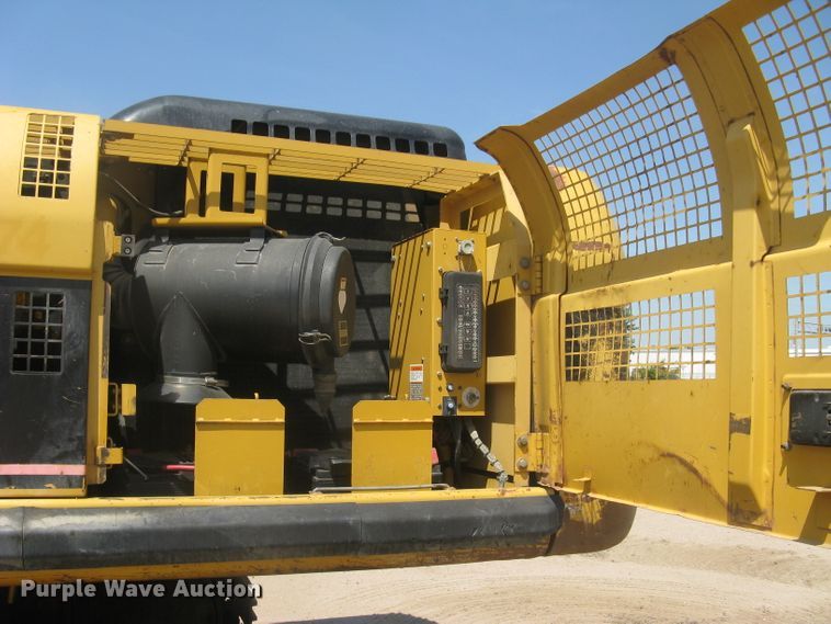 image for item DG5300 2005 Caterpillar 330CL  excavator