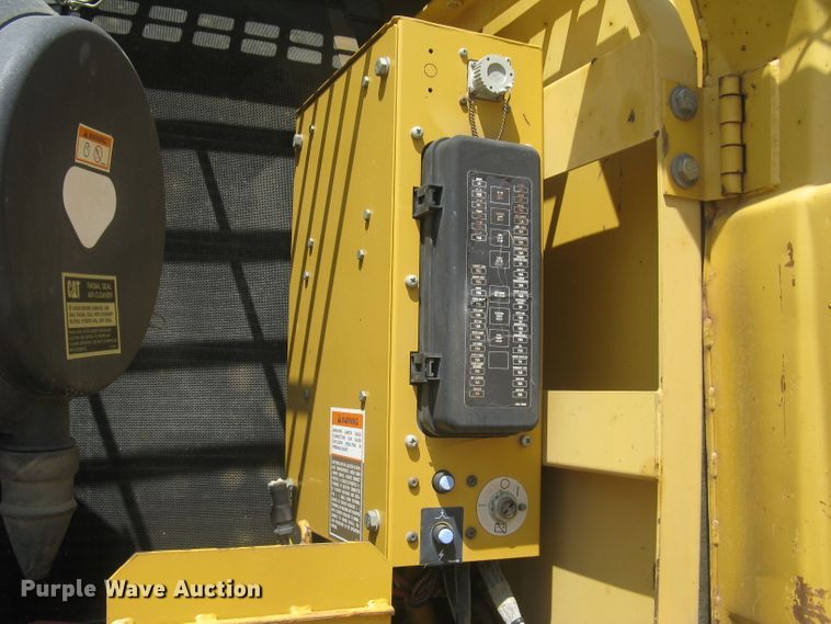 image for item DG5300 2005 Caterpillar 330CL  excavator