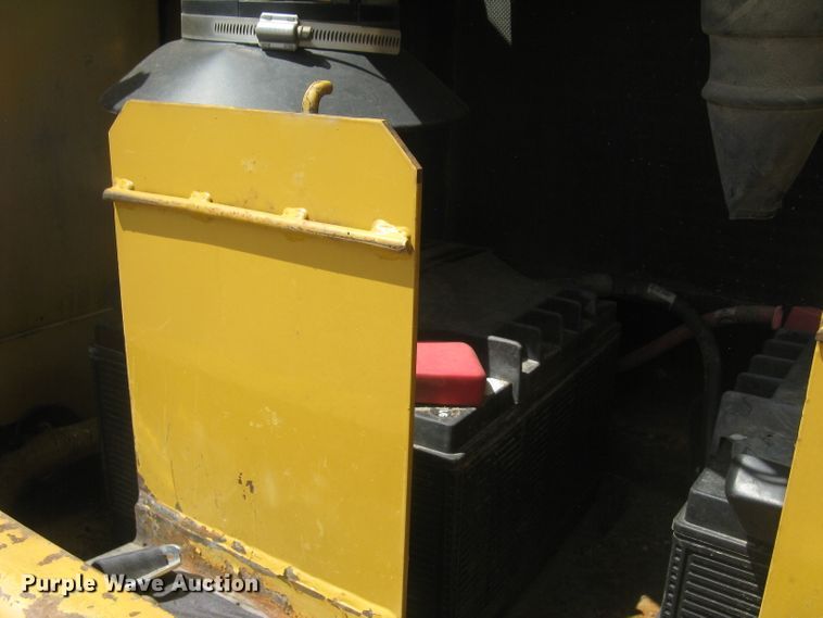 image for item DG5300 2005 Caterpillar 330CL  excavator