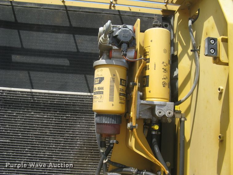 image for item DG5300 2005 Caterpillar 330CL  excavator