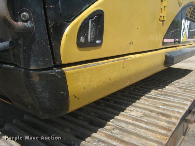 image for item DG5300 2005 Caterpillar 330CL  excavator