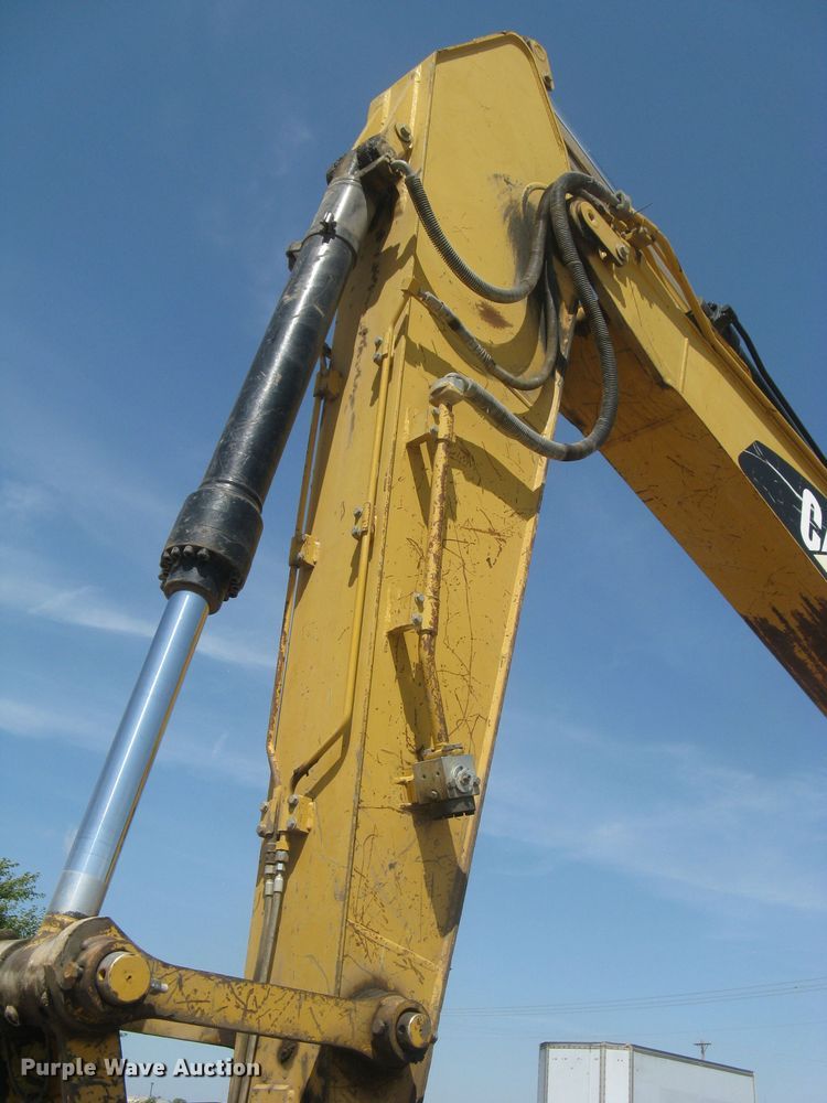 image for item DG5301 2009 Caterpillar 320DL  excavator