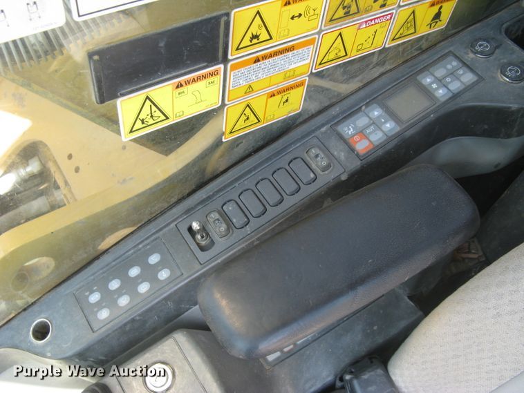 image for item DG5301 2009 Caterpillar 320DL  excavator