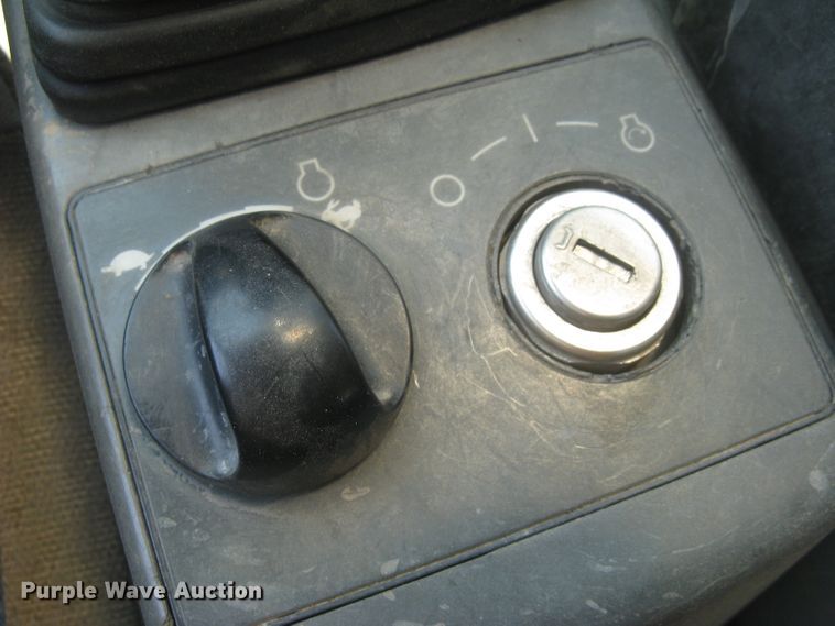 image for item DG5301 2009 Caterpillar 320DL  excavator