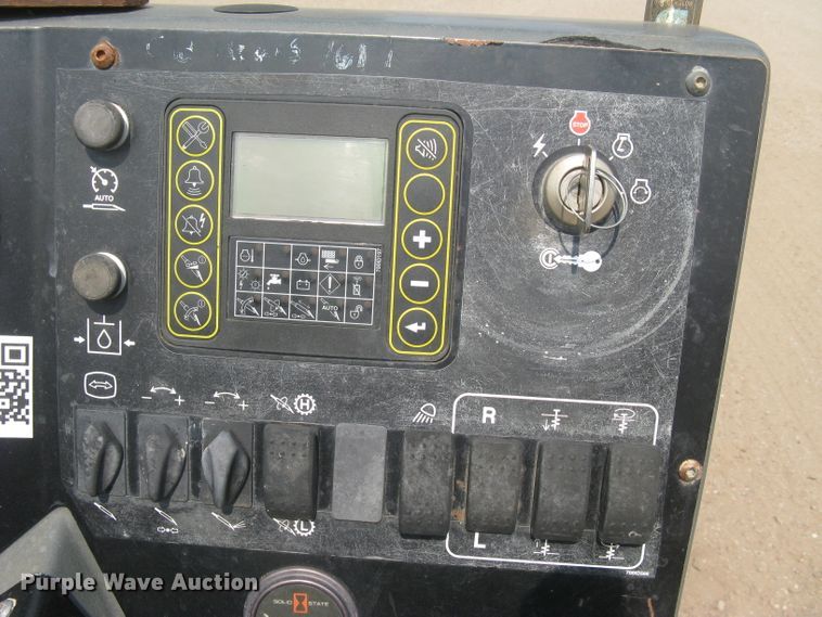 image for item DG5302 2008 Vermeer D16X20 II  directional boring unit