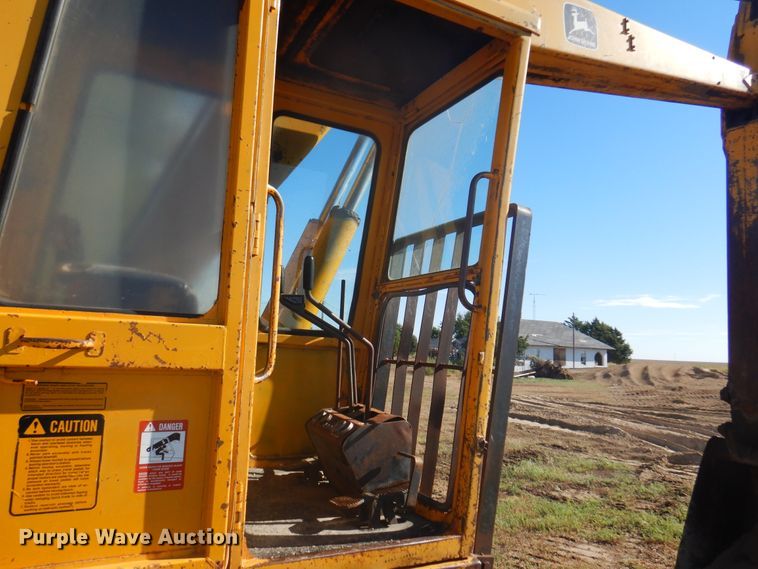 image for item DI5694 John Deere 690B  excavator