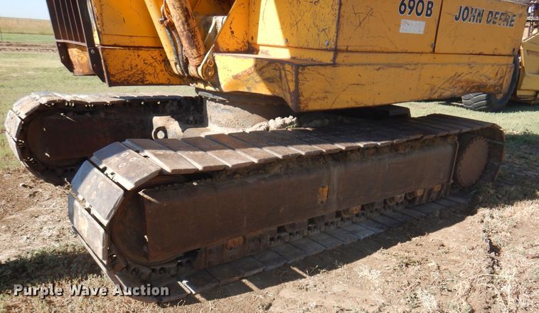 image for item DI5694 John Deere 690B  excavator